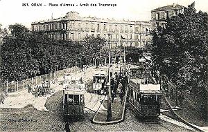 PA c- 052- Place d'Armes- trams et autobus